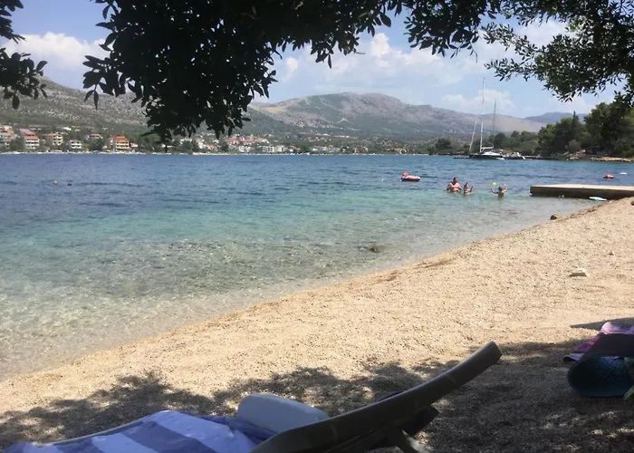 Gjardini - Sparadici Apartman Grebastica