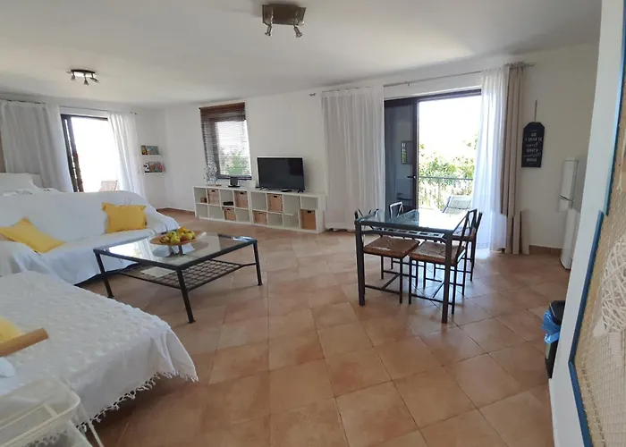 Apartman Gjardini - Sparadici Grebastica