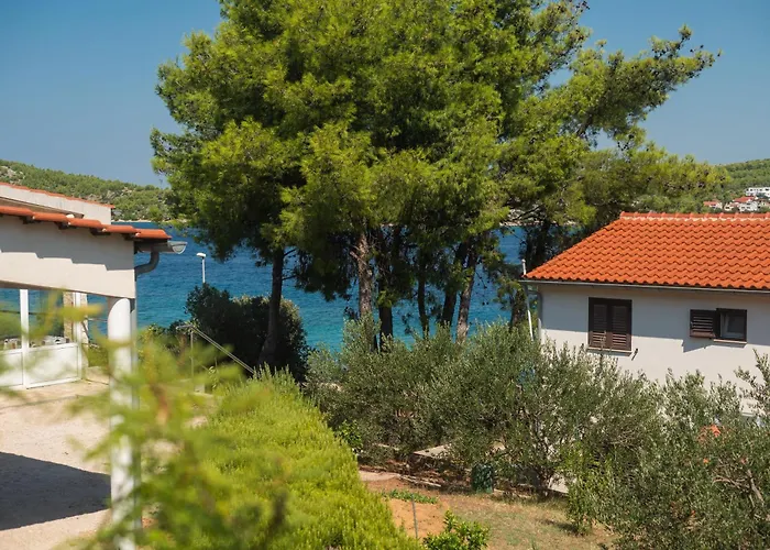 Gjardini - Sparadici Apartman Grebastica